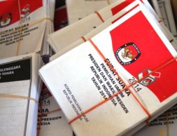 Menjelang Pilpres; KPU Lumajang Akan Distribusikan Surat Suara pada Senin Mendatang